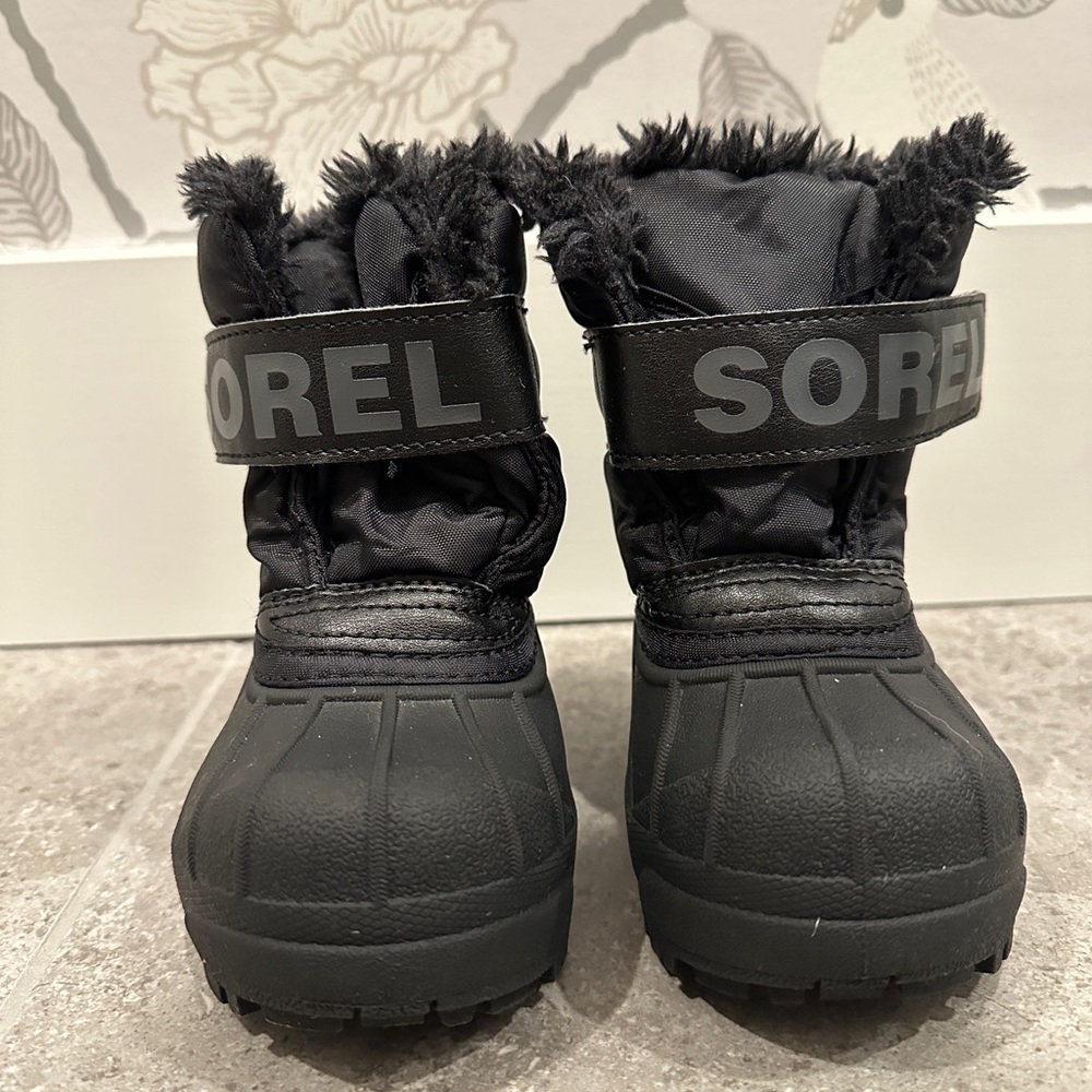 Sorel Kids' Snow Commander Insulated Waterproof Boot - SZ 6